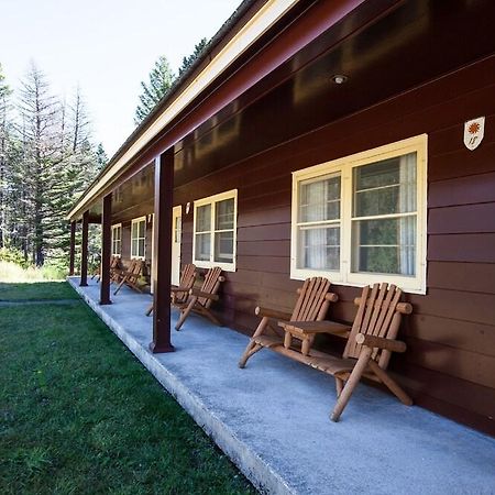 Rising Sun Motor Inn East Glacier Park Village エクステリア 写真